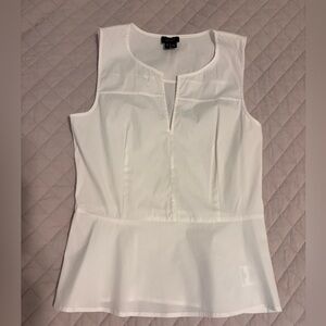 THEORY Elegant White Sleeveless Top , elastic with zipper on the side , S